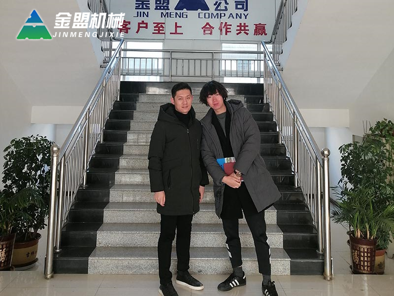 11马来西亚小伙签订14寸抽沙船